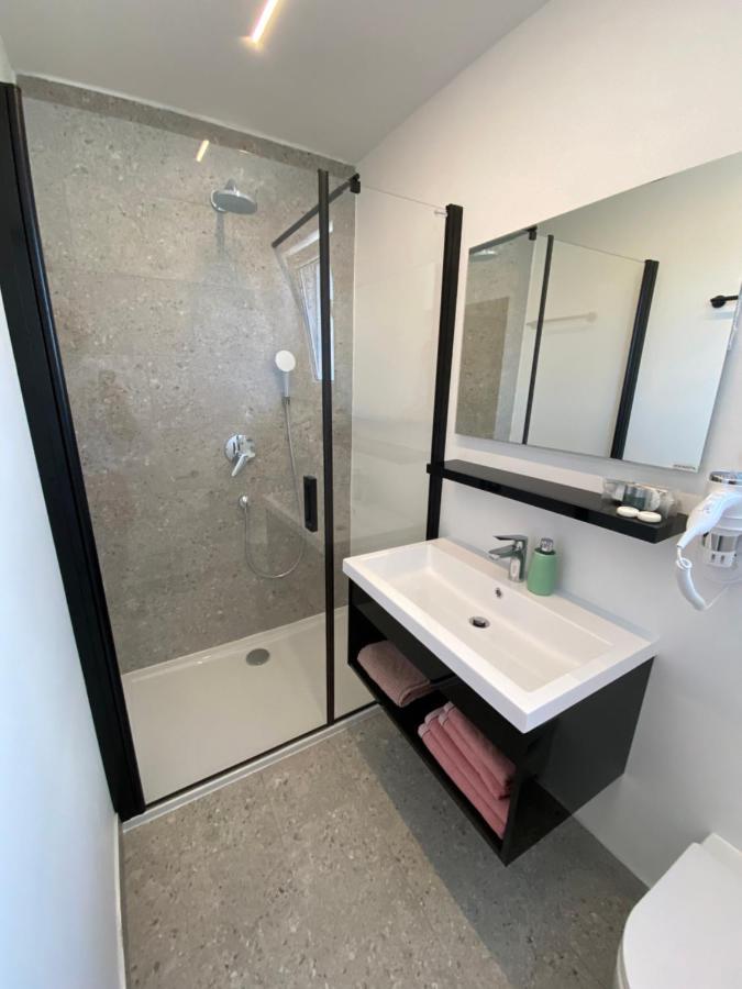 Apartmani Kumenat Biograd Na Moru Eksteriør billede
