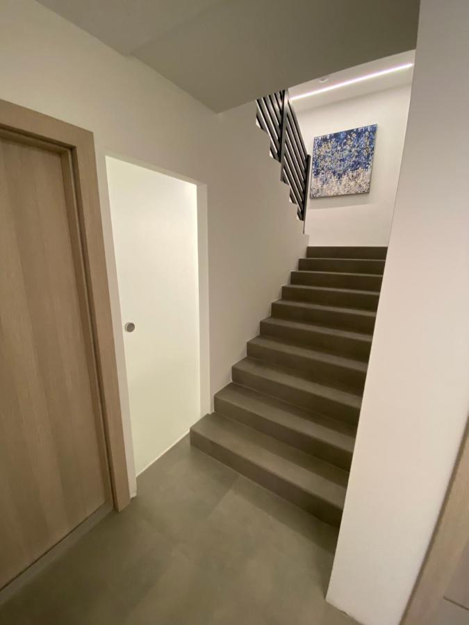 Apartmani Kumenat Biograd Na Moru Eksteriør billede