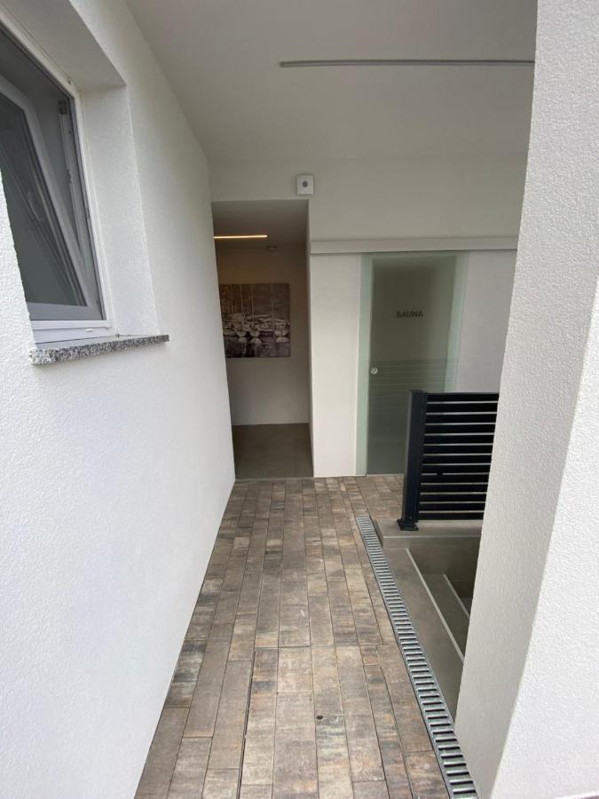 Apartmani Kumenat Biograd Na Moru Eksteriør billede