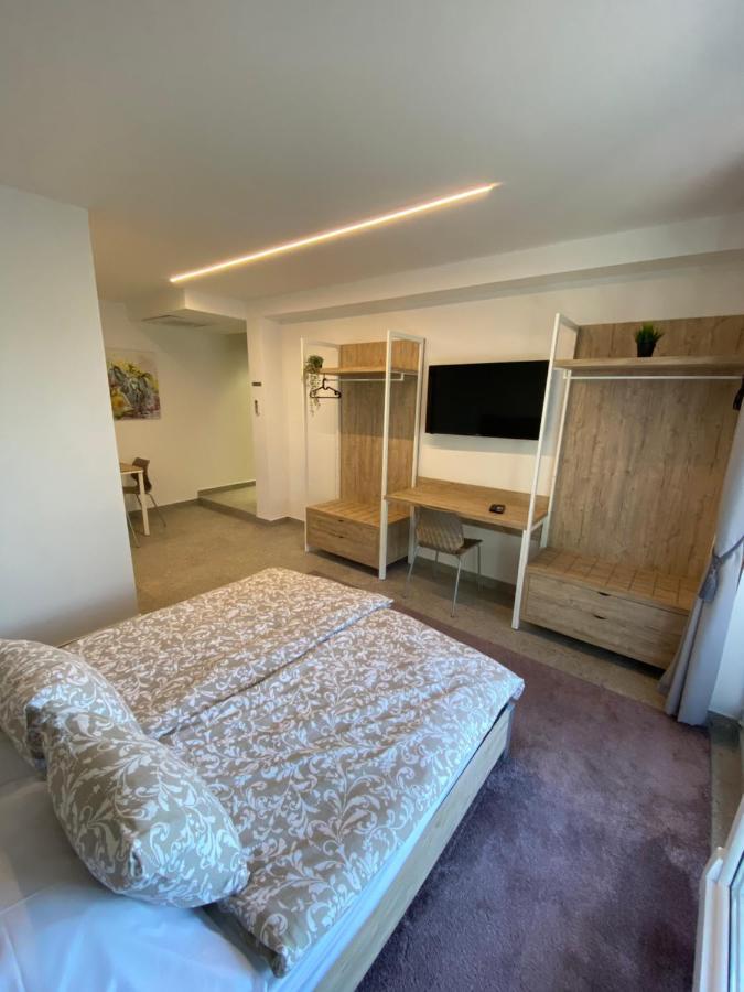 Apartmani Kumenat Biograd Na Moru Eksteriør billede